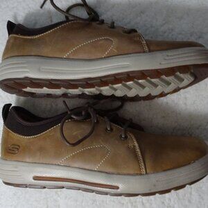 Skechers Classic Fit Air-Cooled Memory Foam Sz 9